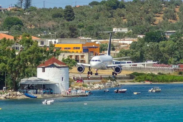 Brits warned as popular Greek holiday photo spot leaves two tourists injured