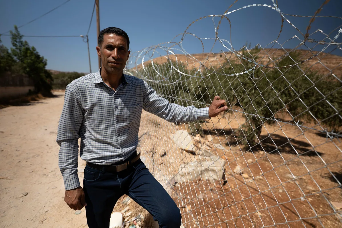Os pais palestinos preocupados com ataques a escolas na Cisjordânia ocupada: 'O que fazer quando colonos atiram em seus filhos?