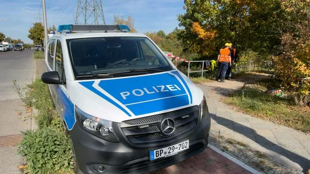 Energieversorgung: Bekennerschreiben nach Brandanschlag auf Stromleitung