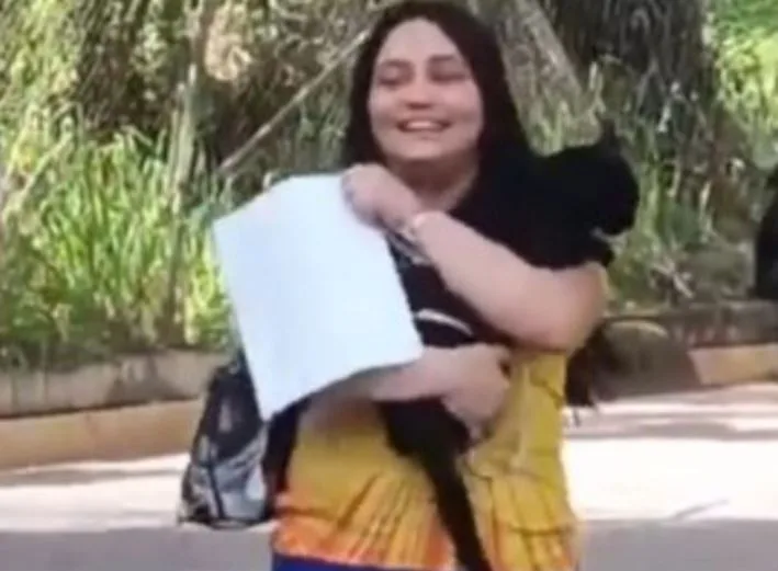 Excarcelaron a la presa política Yanín Pernía tras ocho años detenida por el caso de los drones (VIDEO)