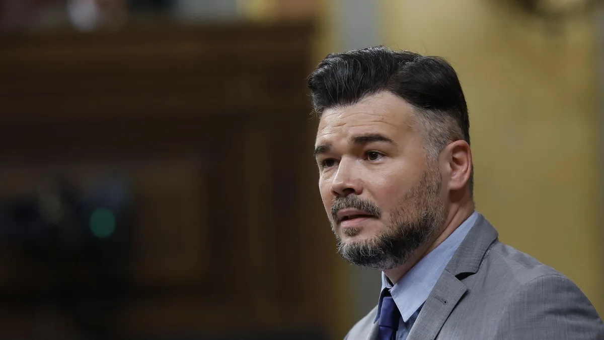 Gabriel Rufián, 44 años: "Durante mi infancia sufrí el ser de izquierdas porque mis amigos se reían de mí"