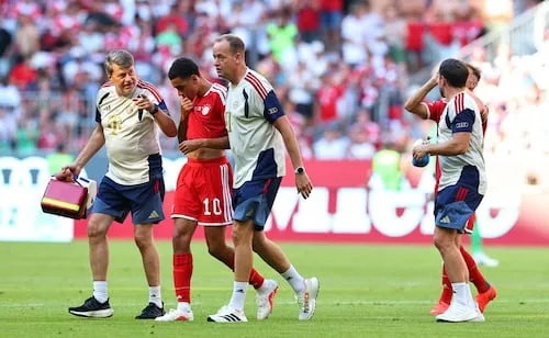 Jamal Musiala se desploma en partido del Bayern Munich y causa preocupación