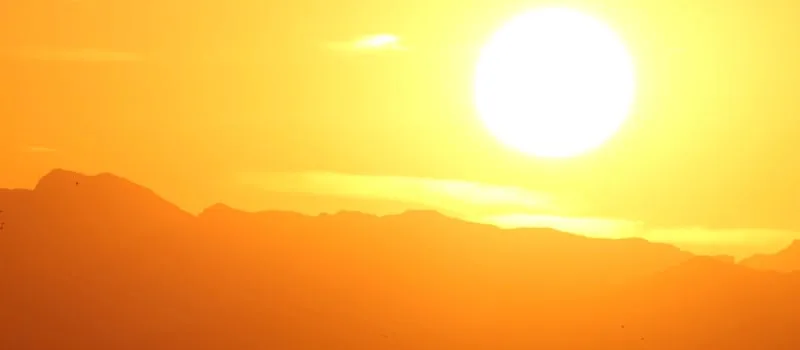 Heatwave, storms and fire danger warnings — SA heads for hot weekend