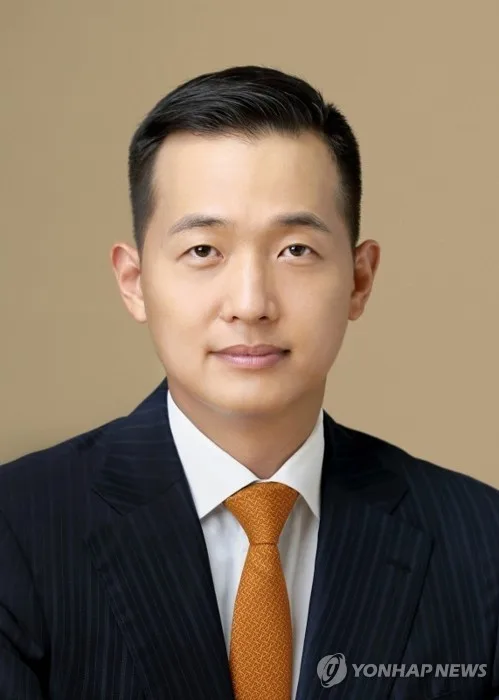 한화 김동관, 주가 급등에 주식보상 가치 2천700억원으로