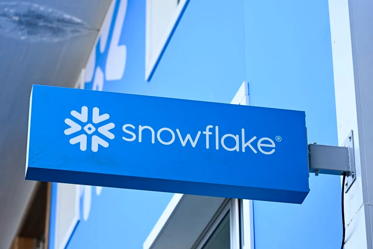 Snowflake’s stock is surging. Here’s what Wall Street analysts are saying.