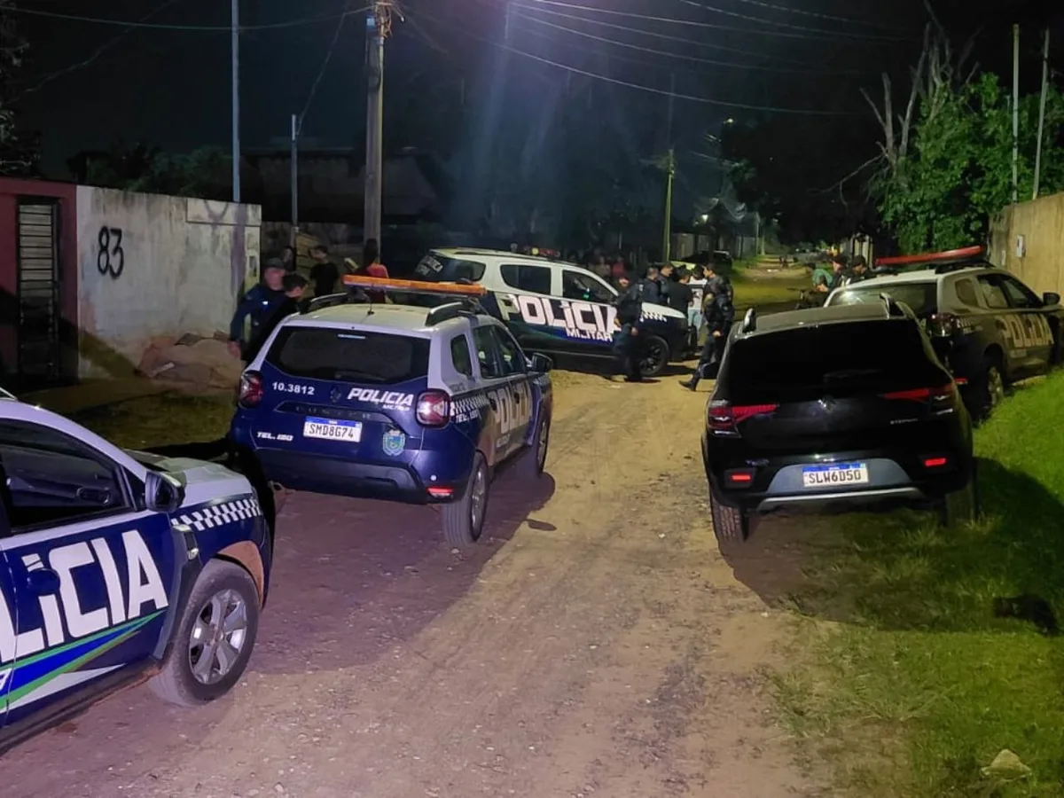 Mulher de 33 anos é assassinada com golpes de foice em Campo Grande; suspeito está foragido