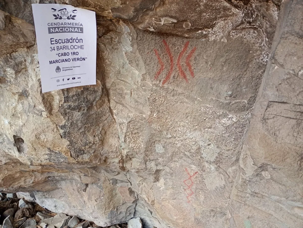 Revelación arqueológica en Río Negro: hallaron pinturas rupestres y herramientas de piedra en dos sitios sin registros previos