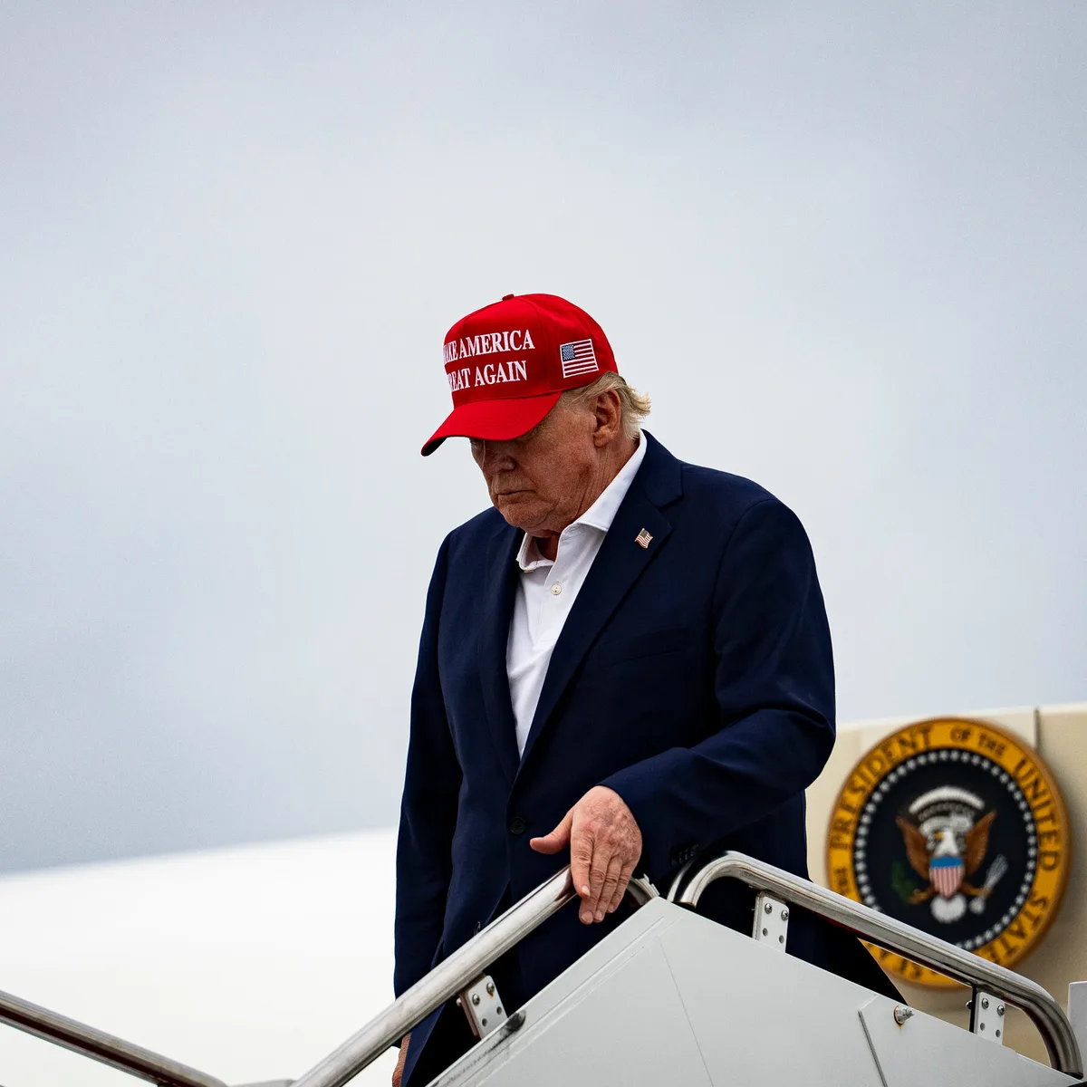 As Iran Truce Expires and Options Shrivel, Trump Lashes Out