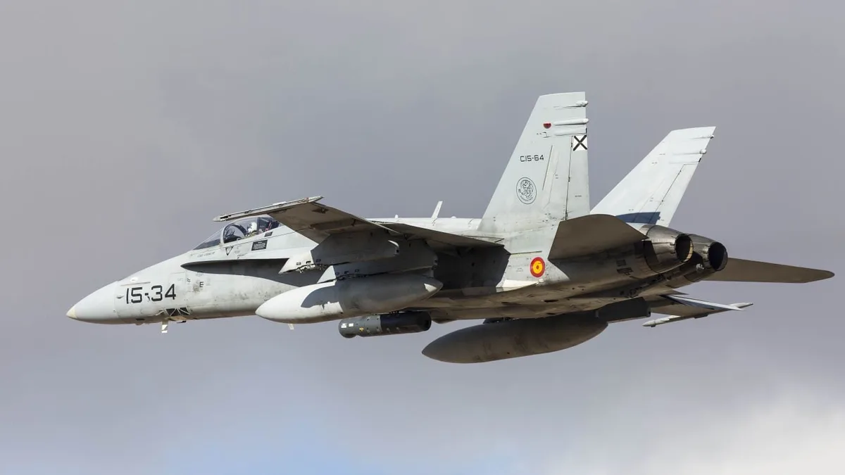 Un caza F-18 derribó un dron en Rumania tras una violación del espacio aéreo y crece la preocupación entre los miembros de la OTAN