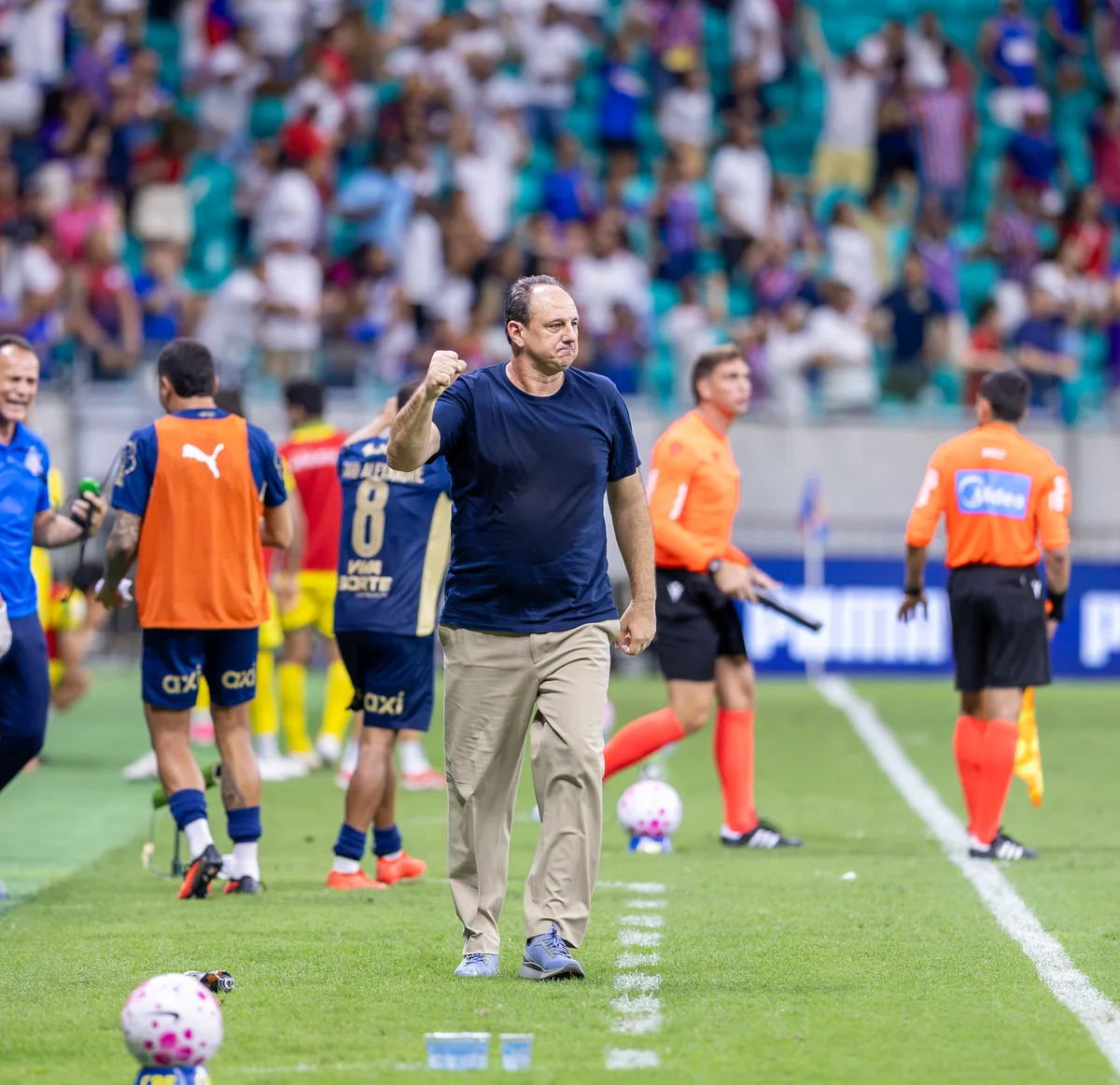 Rogério Ceni tem salário multiplicado por 8 e entra no top 7 técnicos mais bem pagos