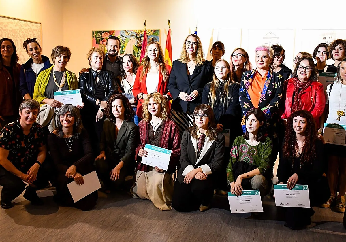Nené Rodríguez, Elisa Menchero Garrido y Marian Calvorrey, ganadoras de los XII Premios Amalia Avia