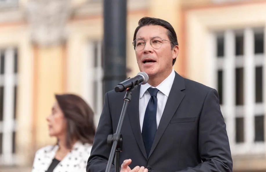 Abogado de Petro denunció penalmente al registrador Hernán Penagos por presuntas irregularidades electorales: “Se ha encontrado lo contrario”