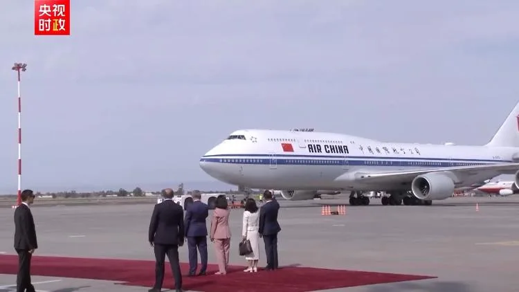 Xi leaves Kyrgyzstan after SCO summit, state visit