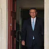 Seguro promulga "lei das burcas" apesar de ser "matéria de grande sensibilidade social e cultural"