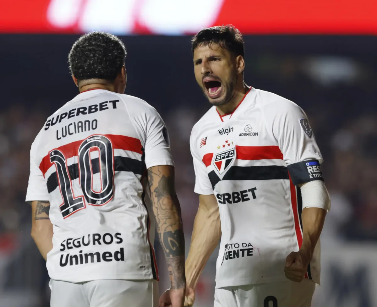 Luciano se aproxima de Raí e Calleri entra no top 10 da artilharia do São Paulo em mata-matas