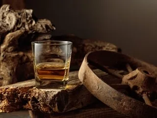 Il faut avoir le cœur bien accroché pour tester ce cocktail… dans lequel flotte un orteil humain