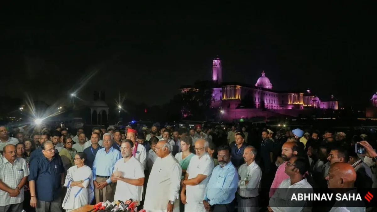 Rahul Gandhi’s ‘she did not deny’ update after Opposition meets President on EC