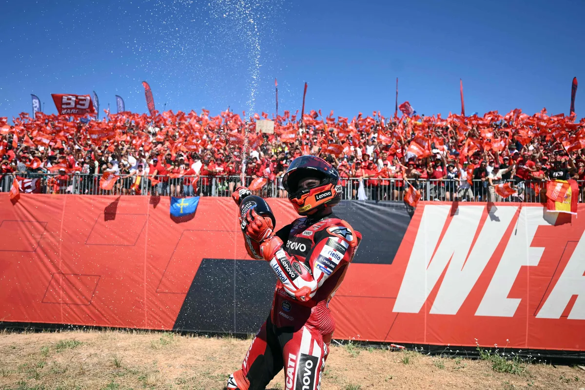 Carrera GP Aragón MotoGP, en directo: última hora de Márquez, Martín y Acosta hoy en Motorland, en vivo