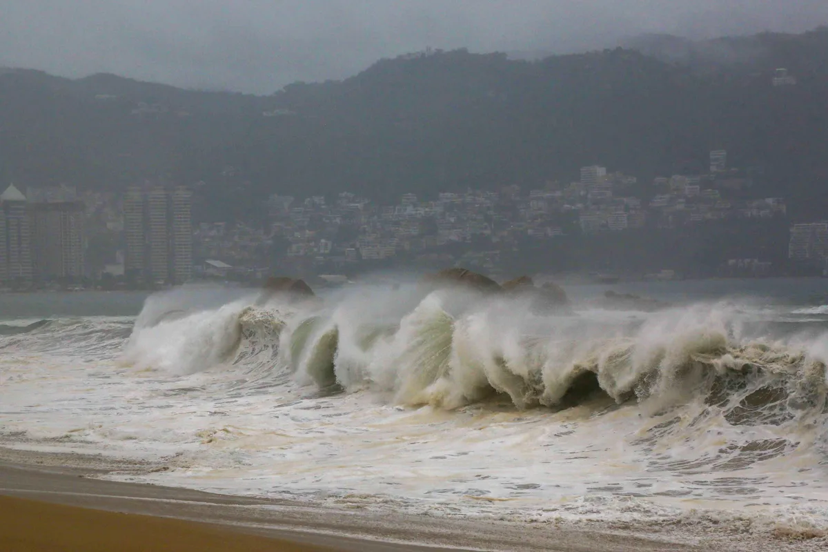 Protección Civil despliega Misión ECO ante la evolución del huracán ‘Polo’ en aguas del Pacífico