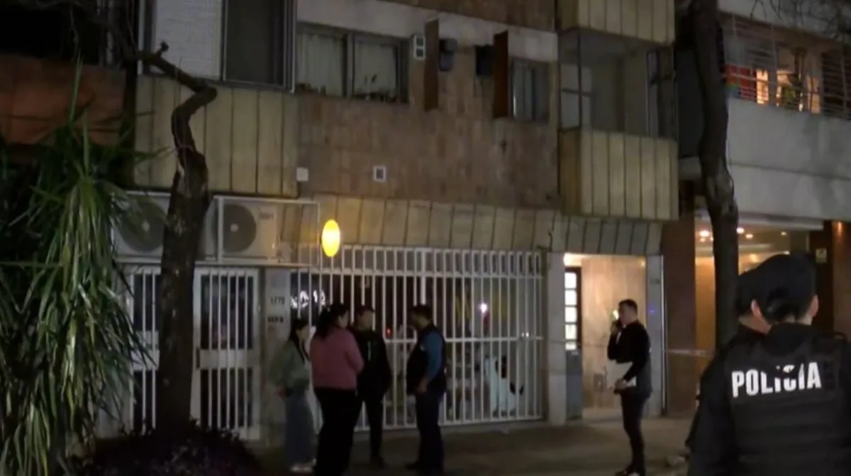 “Dejá salir a la piba”: el desesperado pedido de dos vecinas que ayudaron a rescatar a la joven atacada a puñaladas en Rosario