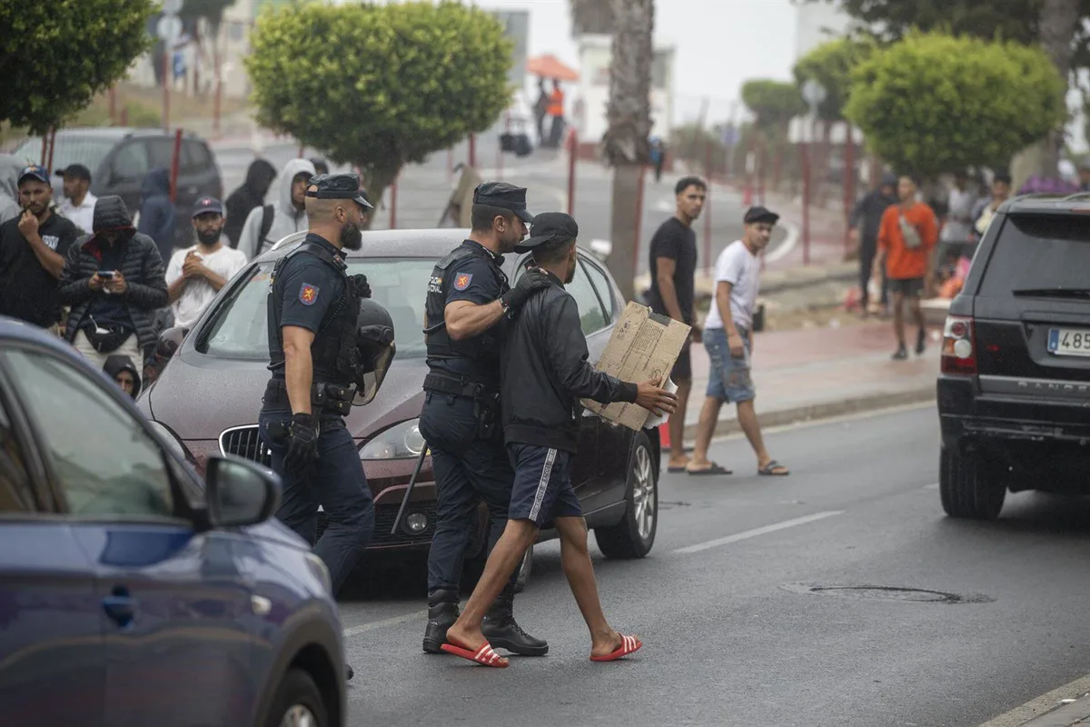 Sindicato de mandos de Policía pide no culpar al CENIF y asumir "responsabilidades políticas" por la crisis de Ceuta