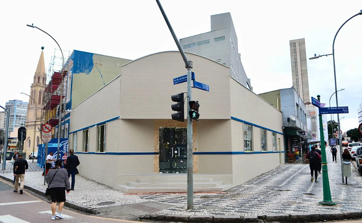 Espaço que abrigava Mesa Solidária vai ganhar novo uso no Centro de Curitiba