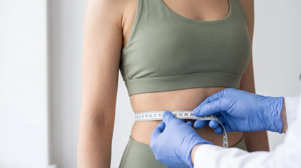La medida del abdomen revela riesgos cardíacos ocultos más allá del peso corporal