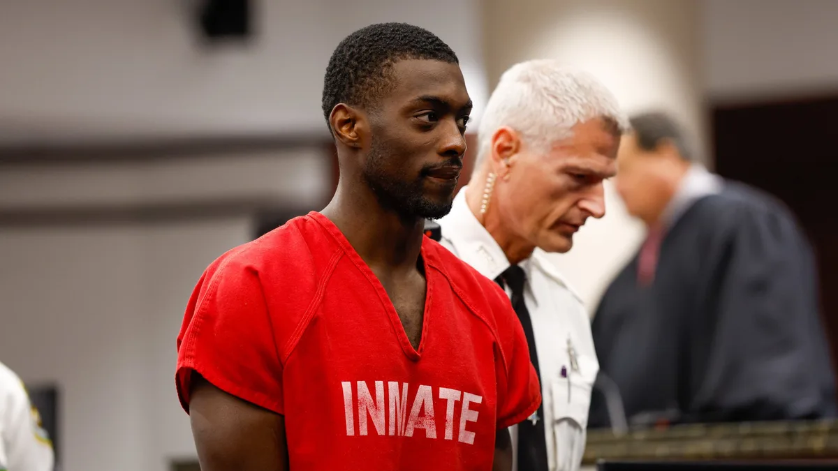 Pese a enfrentar cargos por secuestro y robo a mano armada, un cornerback fue contratado por los campeones de la NFL