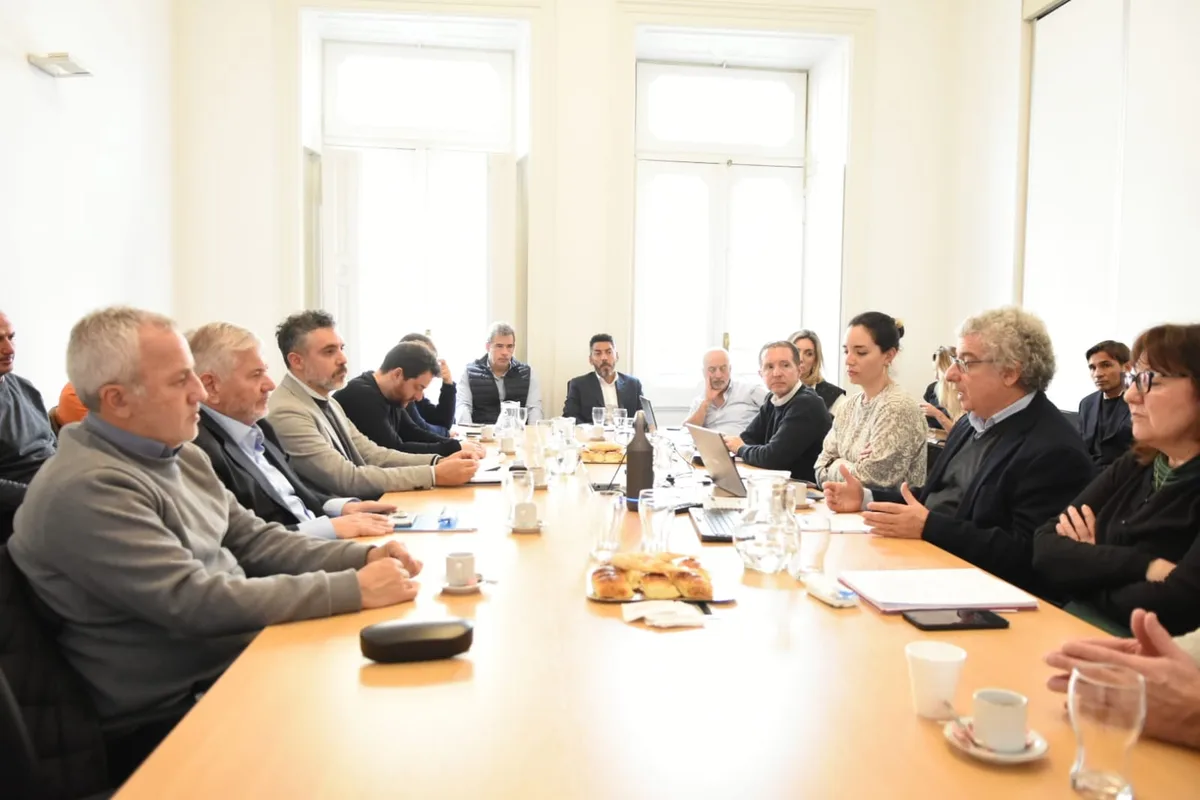 El titular de ARBA planteó en la UIA la necesidad de una reforma tributaria