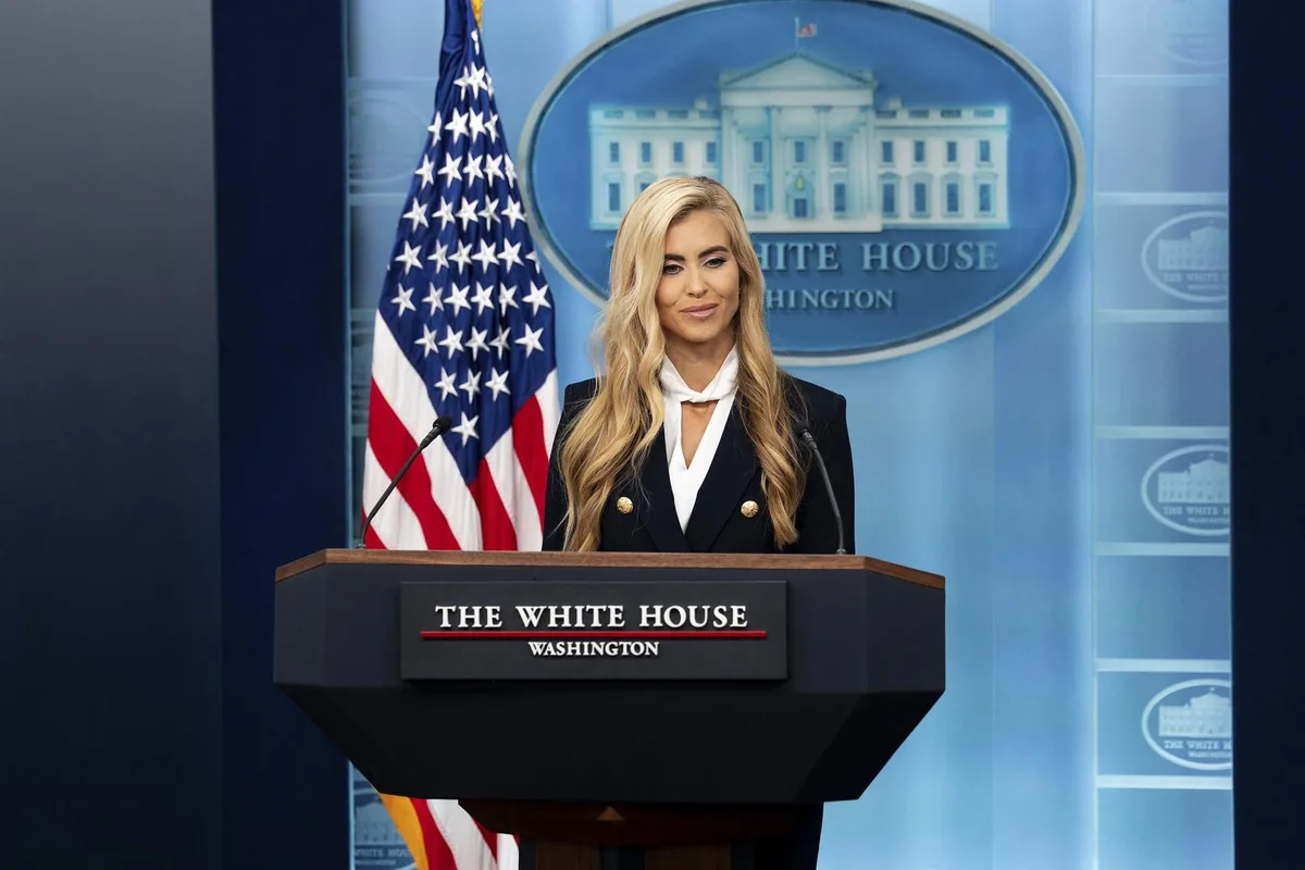 Katie Zacharia, la nueva portavoz de Trump, admite que no aprobó el examen de abogacía