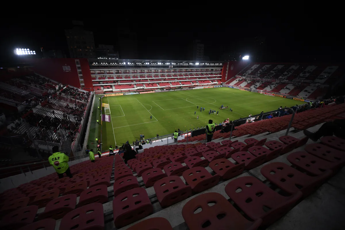 Estudiantes x Flamengo: onde assistir ao vivo, horário e escalações