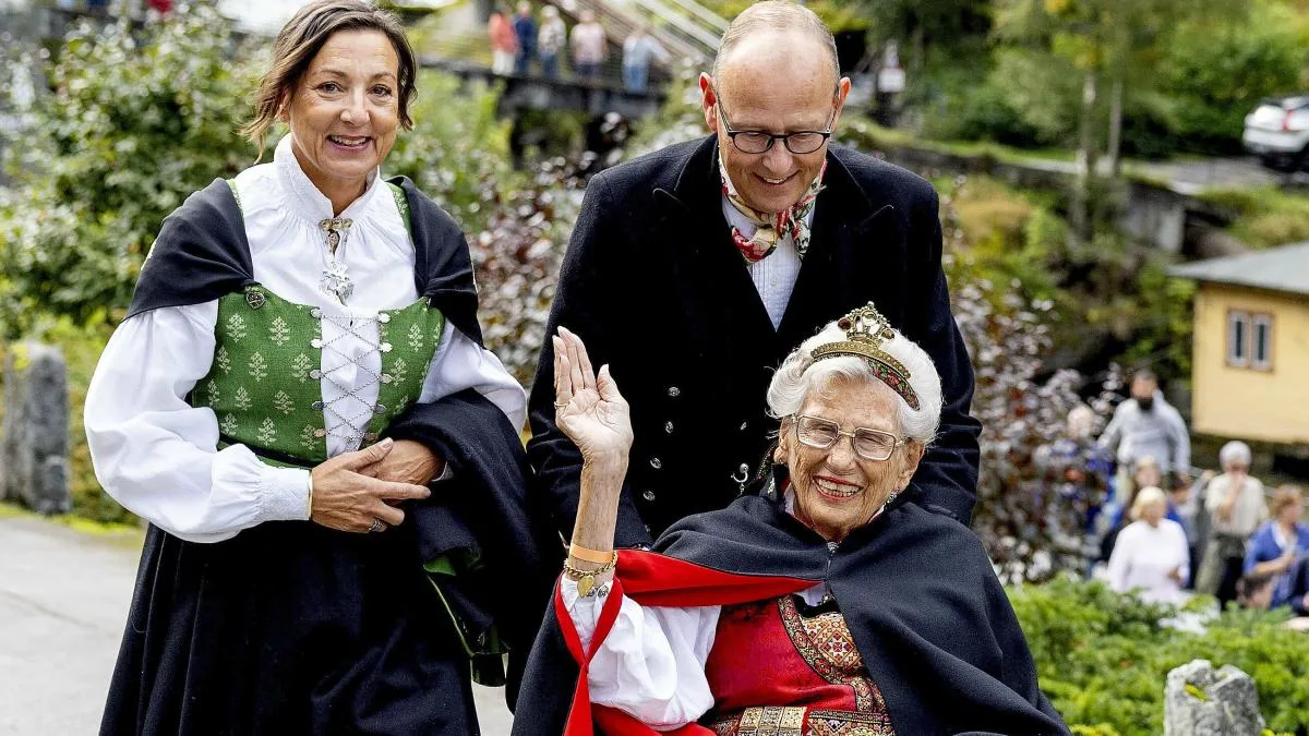 Muere la princesa Astrid de Noruega a los 94 años, dos semanas después que su hermano Harald
