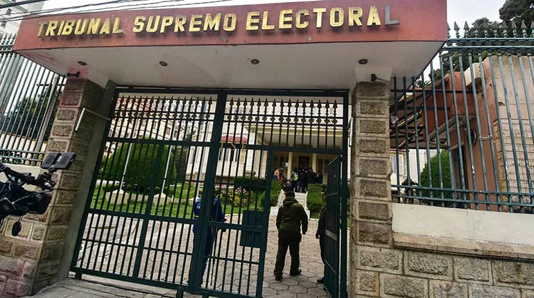 El órgano electoral de Bolivia abrió un debate nacional para reformar el sistema electoral