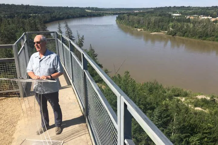 End of the road coming for ‘End of the World’? Erosion impacts Edmonton viewpoint