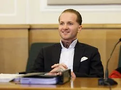 "Kommt nicht zurück": Windkraft-Betrüger Holt verabschiedet sich per Mail vom Gefängnis