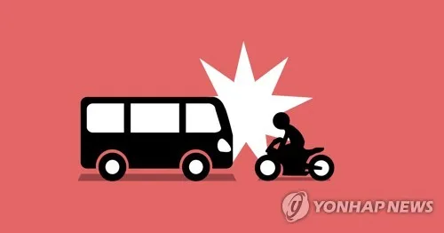 옥천서 오토바이·승합차 부딪혀…1명 사망