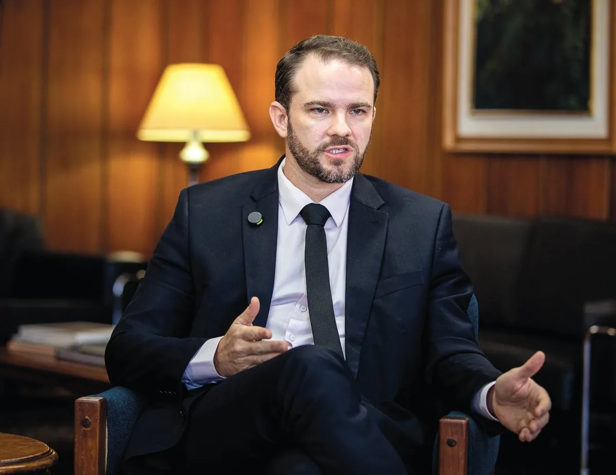 Juros pagos pelo Tesouro são “inaceitáveis”, diz Durigan