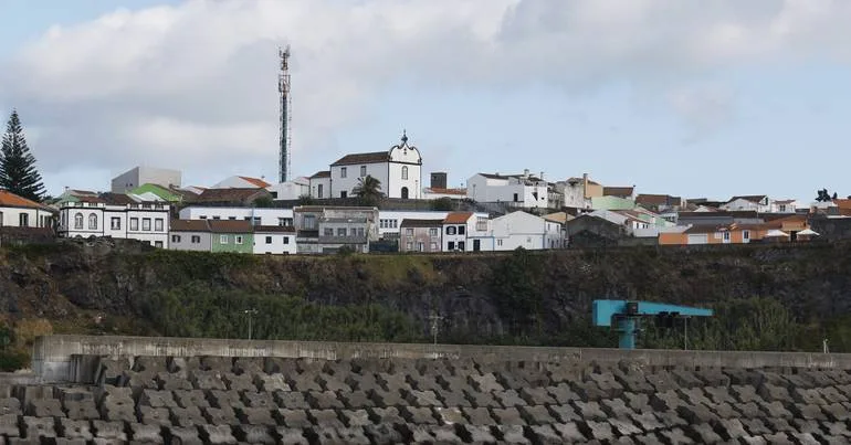Ribeira Grande condena ataque à PSP em Rabo de Peixe