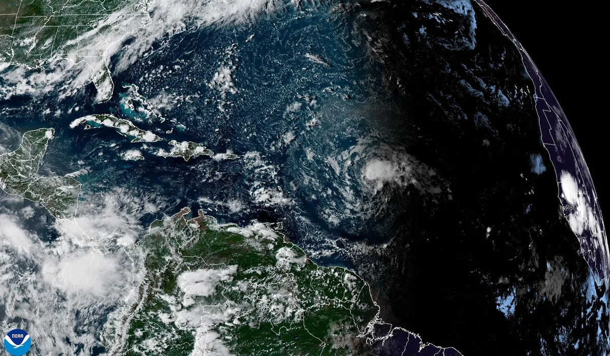 La tormenta Edouard se fortalece rumbo a Texas y Luisiana y puede tomar fuerza de huracán