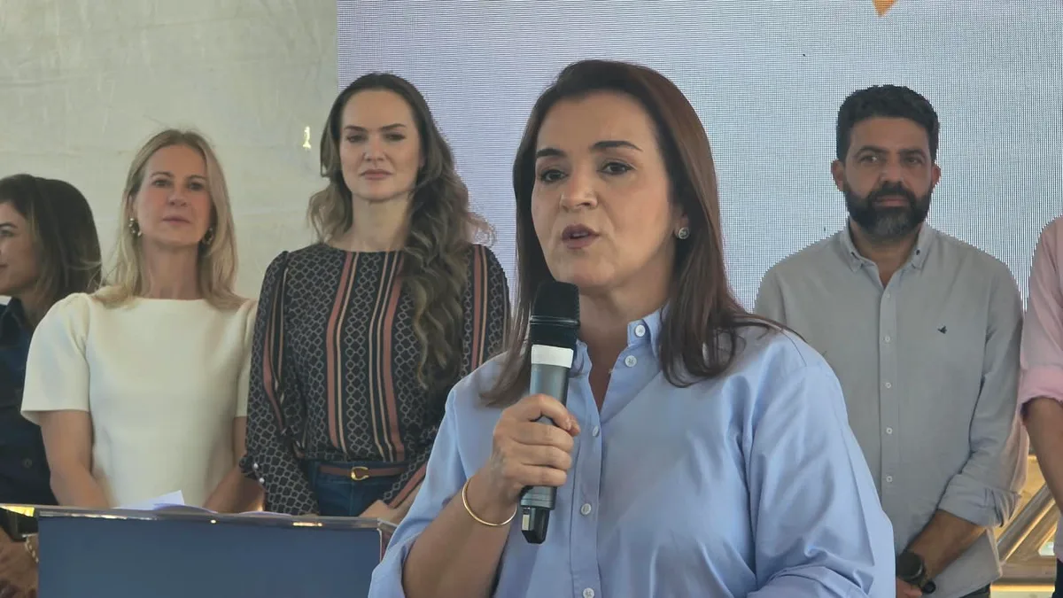 Prefeita se reúne com empresa que quer comprar Consórcio Guaicurus