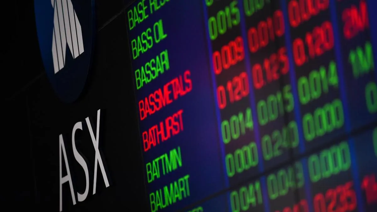 Aussie share market pares gains, heading for soft week