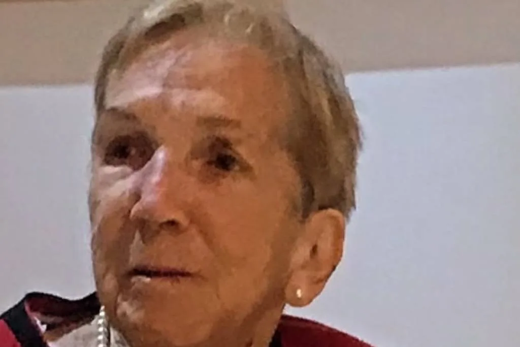 Mortes: Devota de Menina Izildinha, gostava de dirigir e de visitar sua terra
