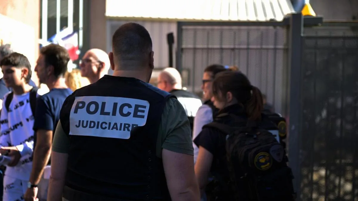 French anti-terror prosecutor takes over shooting probe