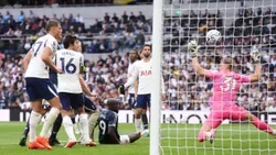 VÍDEO: Dedic assiste na vitória do Newcastle frente ao Tottenham