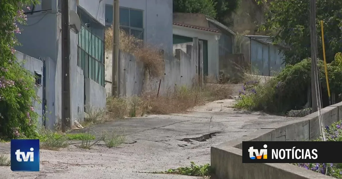 Após os deslizamentos de terras de fevereiro, há 49 famílias ainda sem solução definitiva de habitação em Porto Brandão