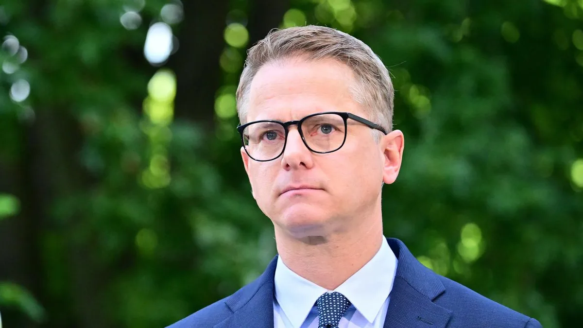 Bundesgesundheitsminister: Linnemann will Rentenansprüche für Pflegende sichern