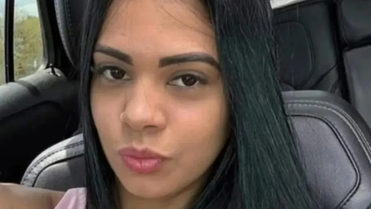 Brasileira é presa pelo ICE após sofrer aborto espontâneo e relata ter ficado sem medicamentos durante detenção