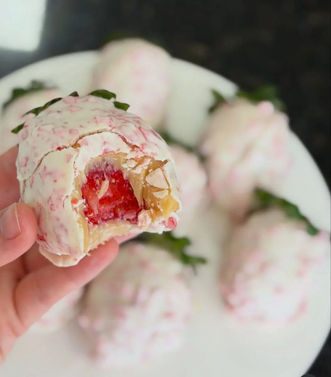 Após morango do amor, confeitarias do Acre aderem à tendência do “morango cravejado”