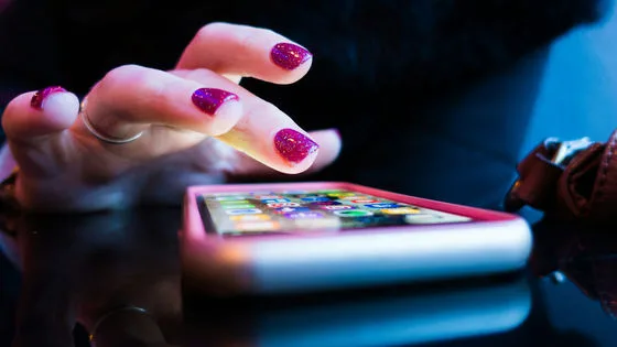 15歳未満のSNS利用禁止法案を表現の自由を侵害するとして最高裁が差し止め