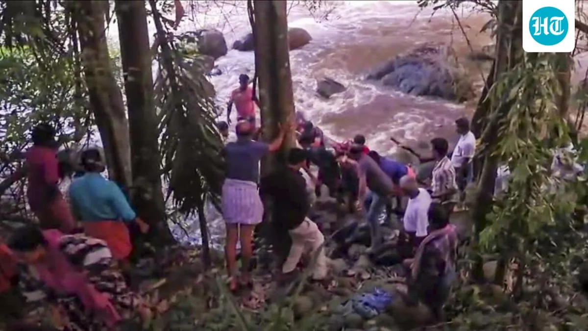 9 dead in Keralam flash floods, landslides in span of 24 hours: Officials